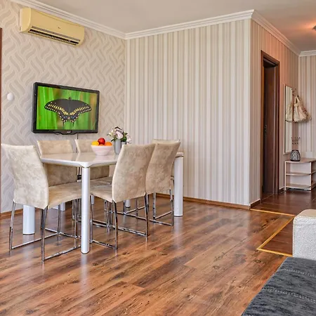 Dolce 2 Luxury Apartment